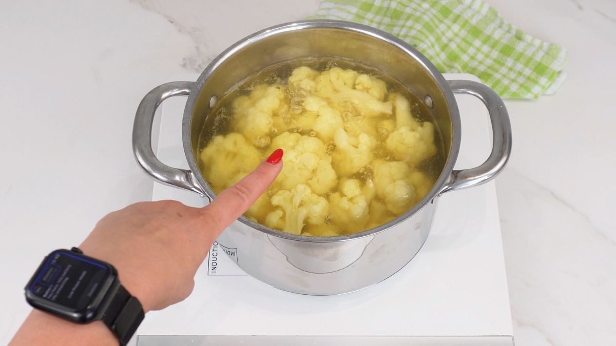 jak ugotować kalafior żeby nie był gorzki?