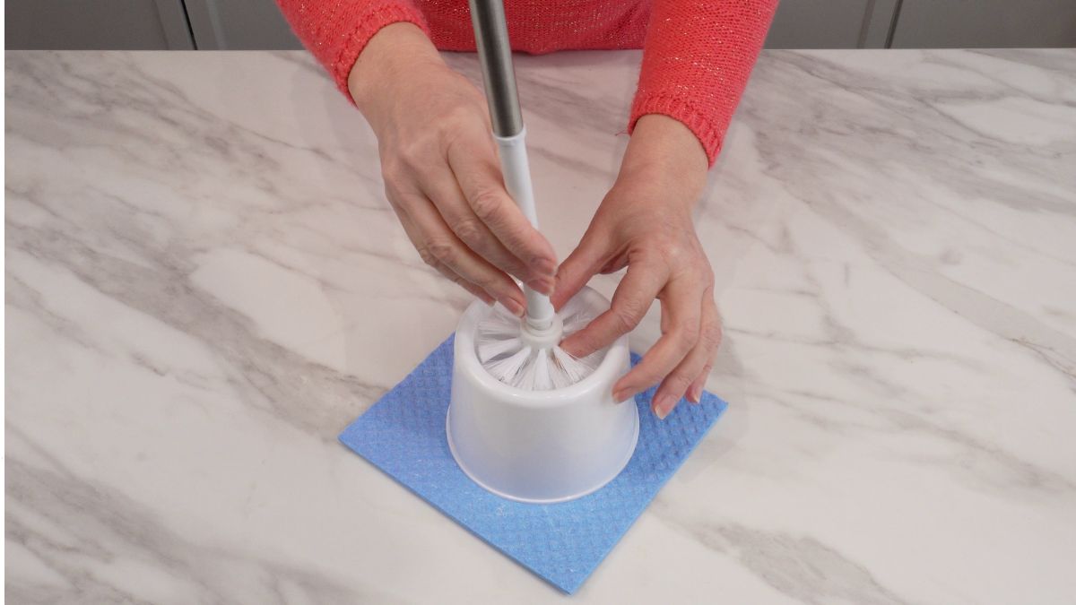 Ukryte funkcje szczotki wc