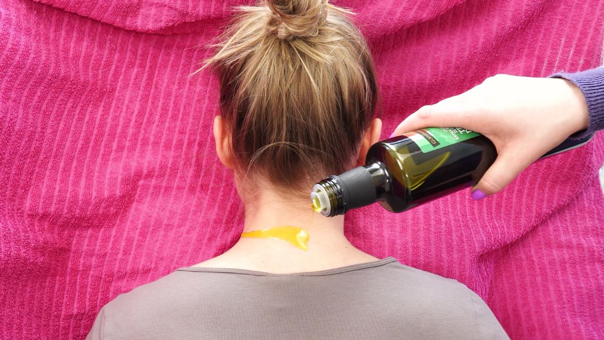 Oliwa z oiwek na ból karku