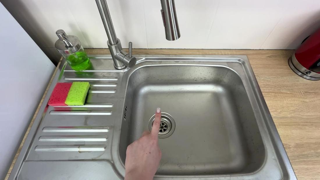 Jak utrzymać odpływ zlewu w czystości?